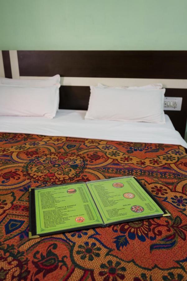 Hotel Prem Villas Пушкар Екстериор снимка