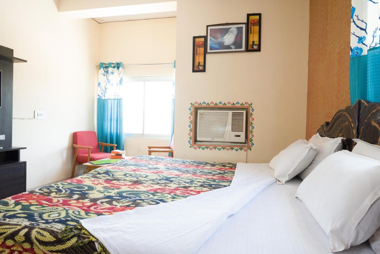 Hotel Prem Villas Пушкар Екстериор снимка