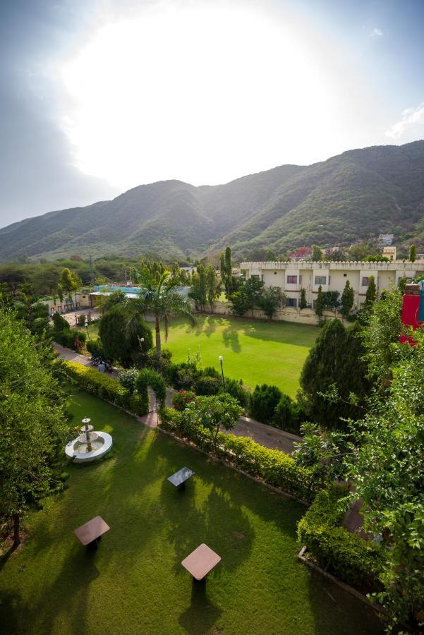 Hotel Prem Villas Пушкар Екстериор снимка