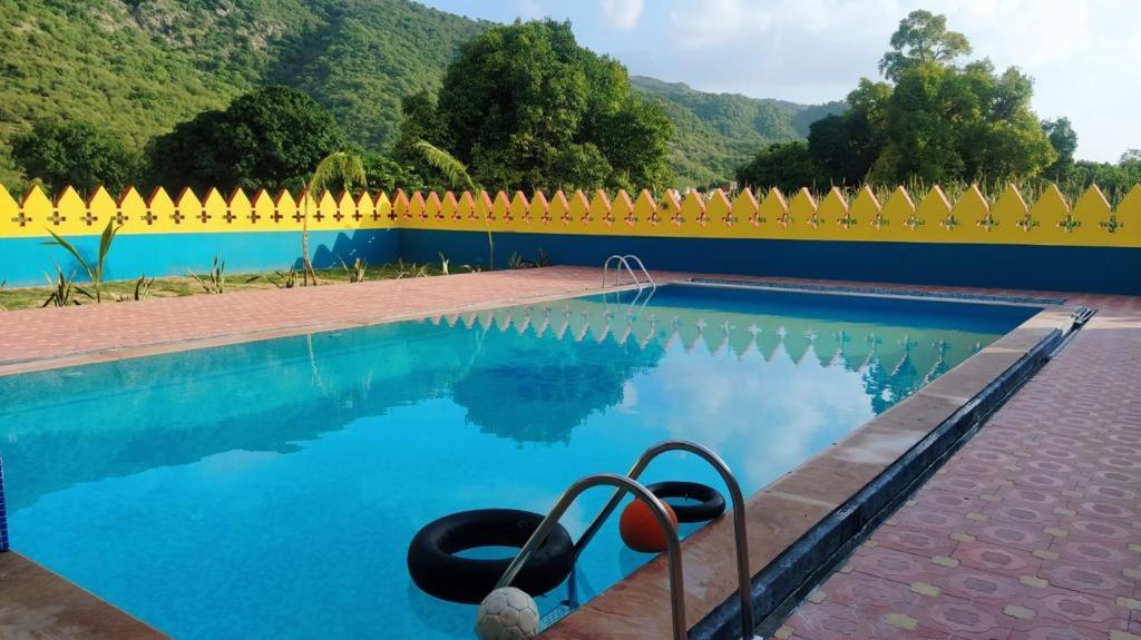 Hotel Prem Villas Пушкар Екстериор снимка